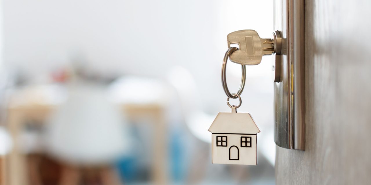 How to Invest in Real Estate with Little Money