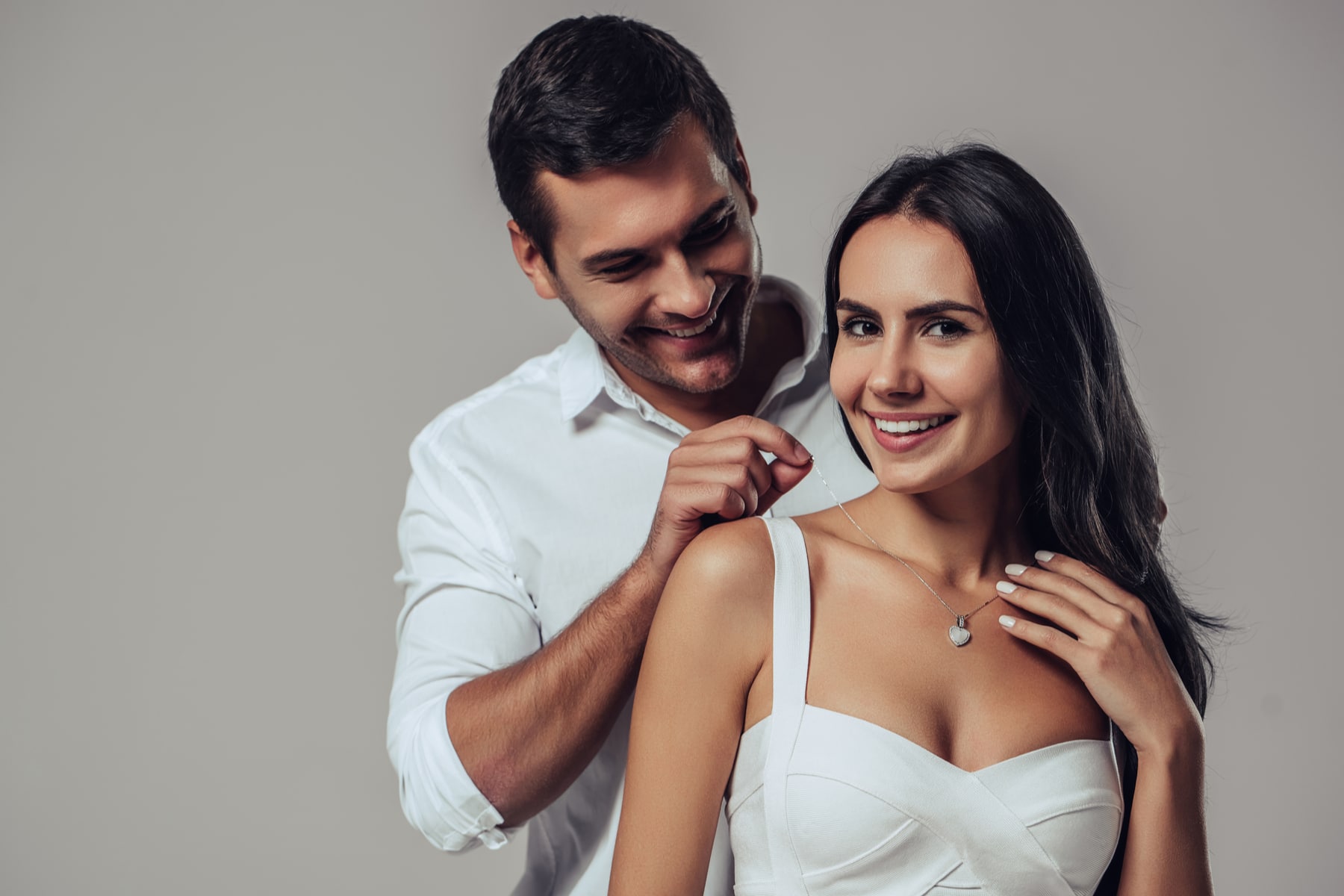 5 Diamond Heart Necklaces For Any Occasion - Vimarsana News