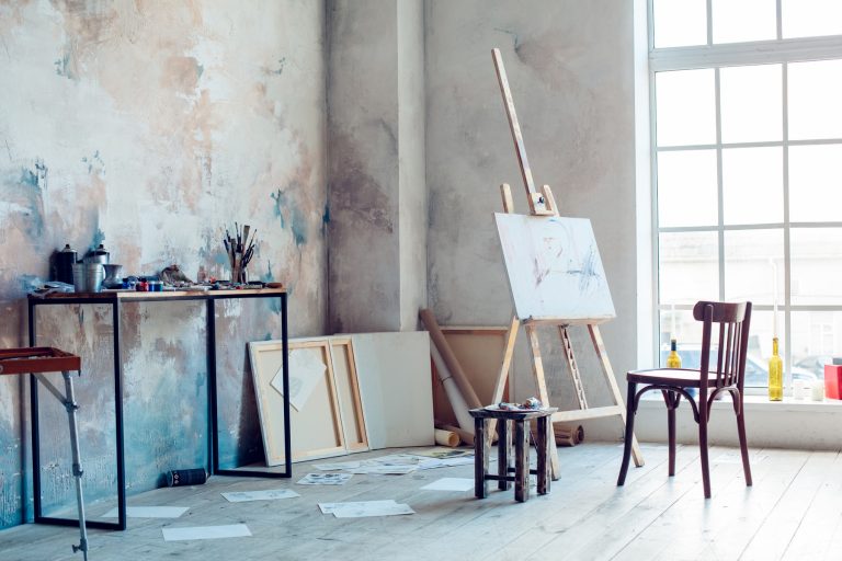Hamid Kamyab Shares How Artists Turn Inspiration into Paintings