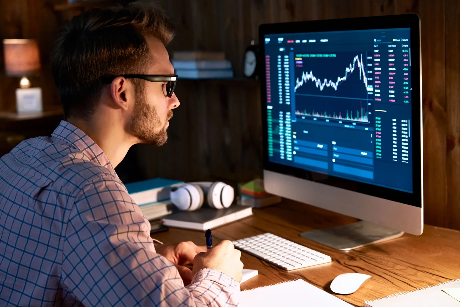 暗号通貨取引における AI を活用した予測分析