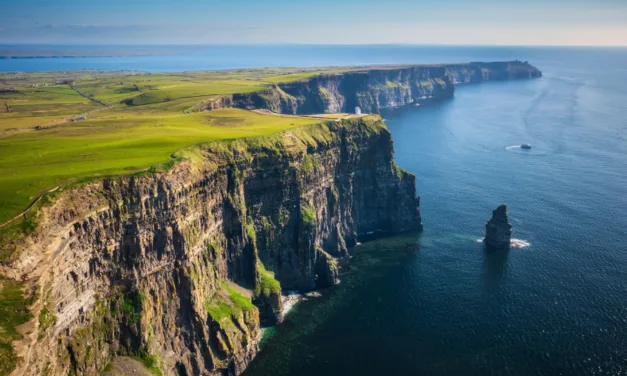 Britain Beyond England: Perceptions of the British Isles from the Outside World
