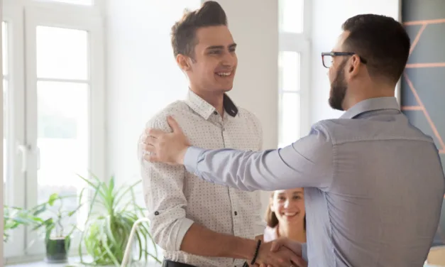 Why Personalized Awards Matter for Team Recognition