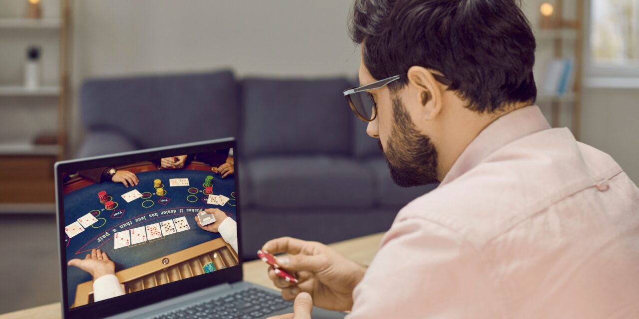 How has the internet impacted the development of online casinos?