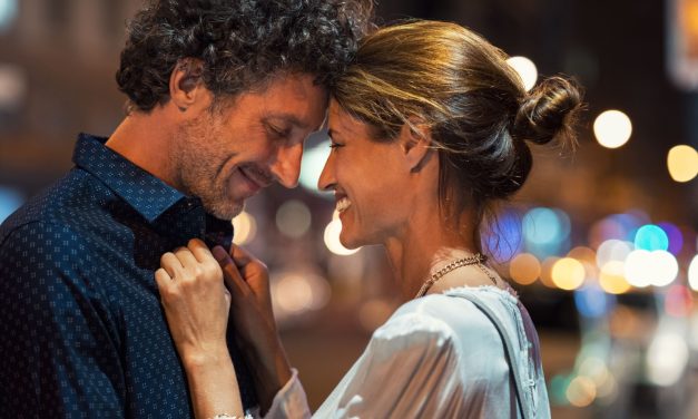 Dating App Fatigue and the Push for Offline Connection When Dating After 40