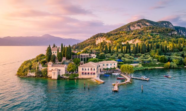 Where are the most picturesque places in Italy?