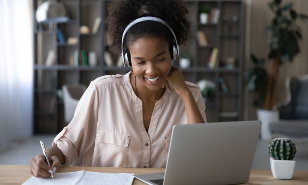 Why Lifelong Learning Is the Key to Career Longevity in Any Industry