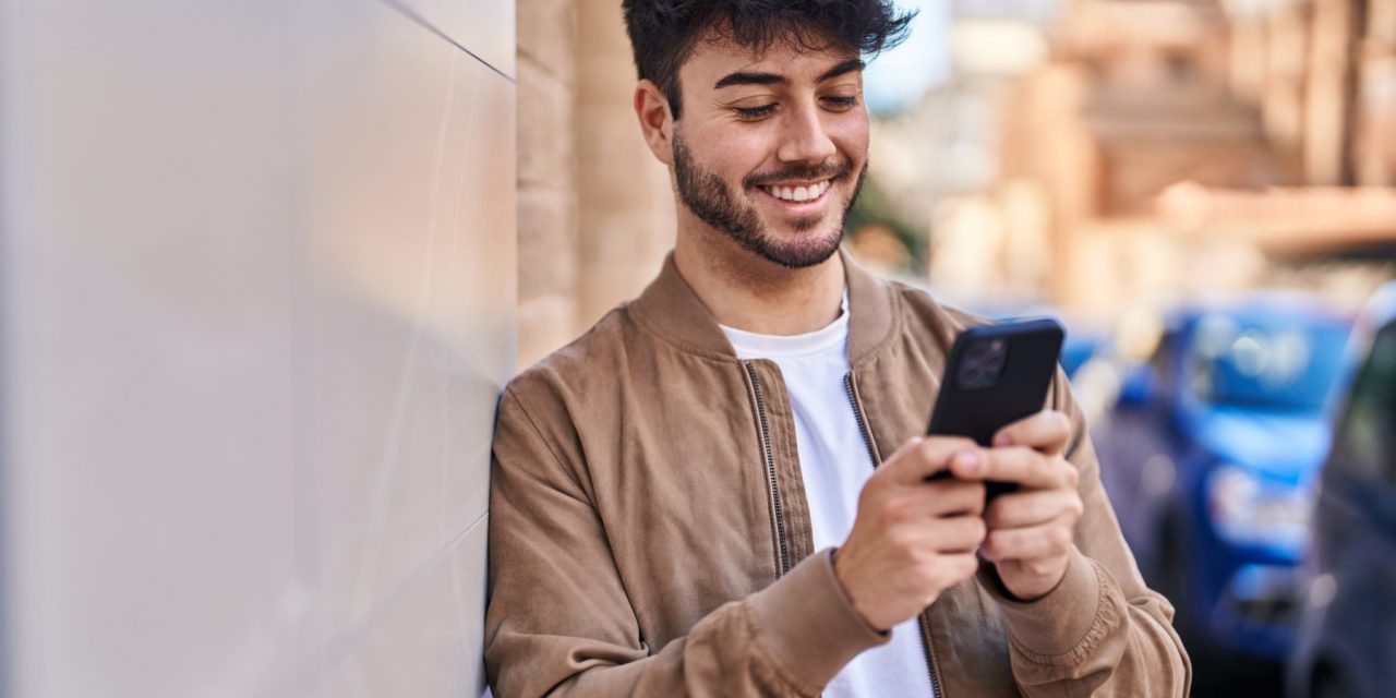 The Internet’s Role in Transforming Hobbies and Entertainment in Britain