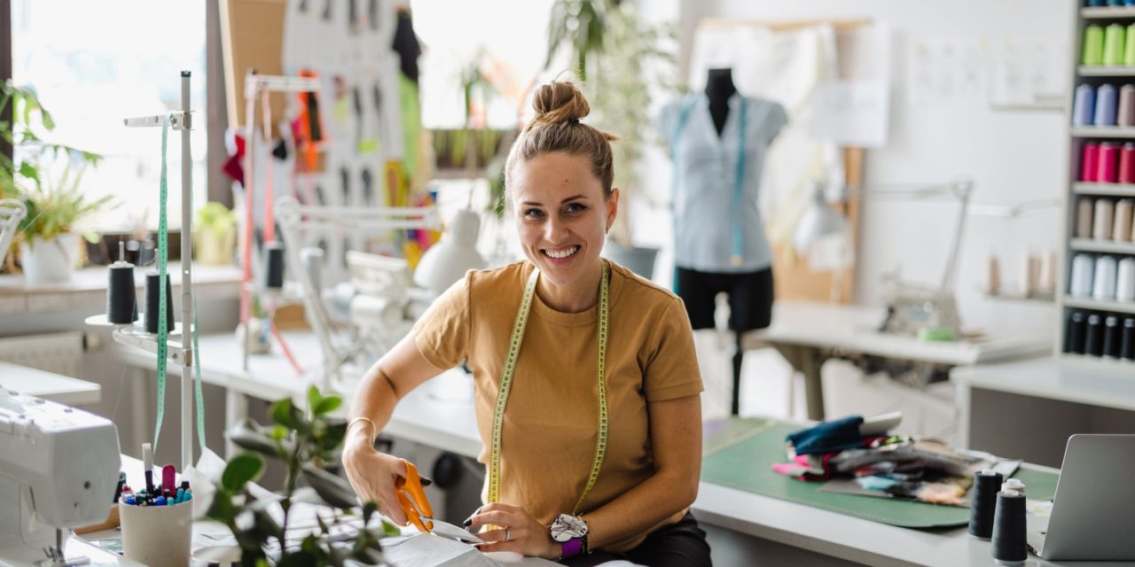 How to Find the Right Clothing Manufacturer in the USA for Your Brand