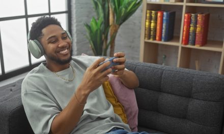 Micro-Breaks & Mobile Play: Why Short Sessions Are Winning the Entertainment Race