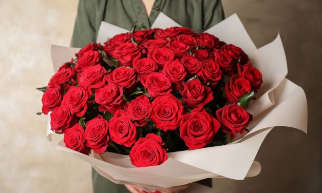 Valentine Flowers Ideas for Every Stage of a Relationship