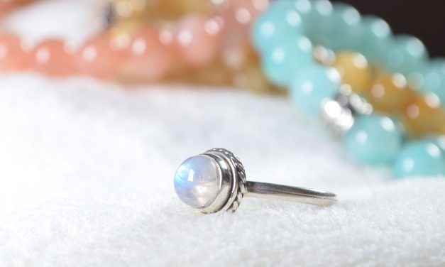 Moonstone Rings: A Timeless Addition to Your Jewelry Collection