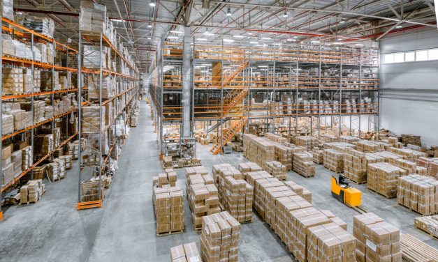 How to Manage Inventory in a Large Warehouse