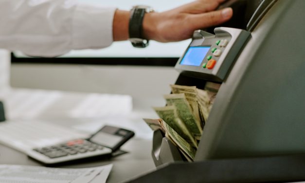 Secure Ways Businesses Deposit Cash Into Financial Accounts