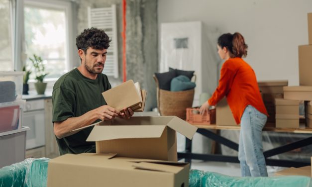 How Moving Turns Normal People Into Highly Stressed Decision-Makers