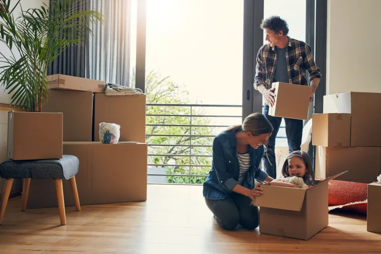 Moving to Toronto in 2026: The Ultimate Practical Guide for Newcomers and Relocating Families