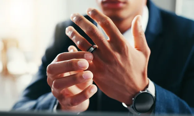 Why More Men Are Choosing Bold and Durable Wedding Rings Today