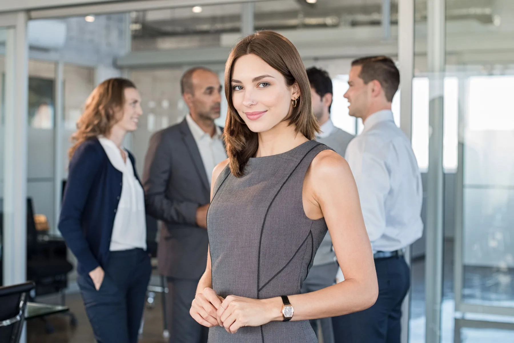tntmagazine.com - TNT Contributors - How to Select Jewelry That Fits Professional Dress Codes