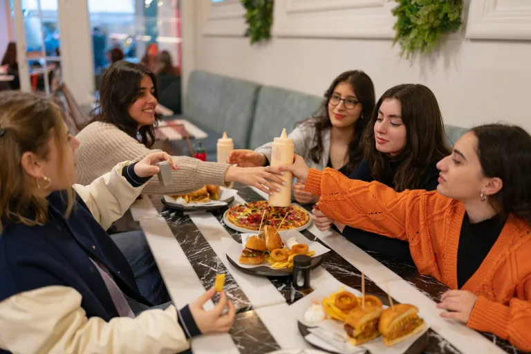 Madrid After Dark: Tapas, Drinks and No Early Nights