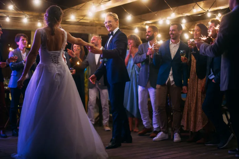 Live Entertainment Ideas That Keep Wedding Guests Talking for Years