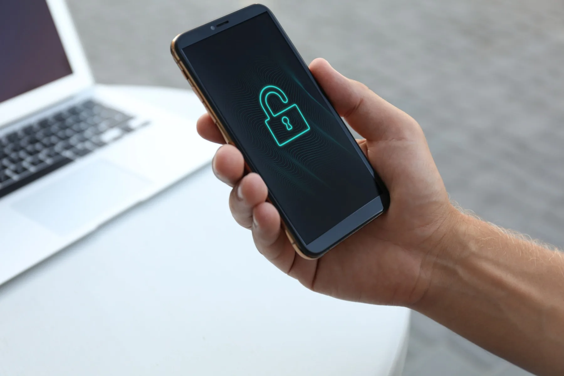 tntmagazine.com - Editor - Quantum Security vs Traditional Cybersecurity: Is Your Online Data Actually Safe?