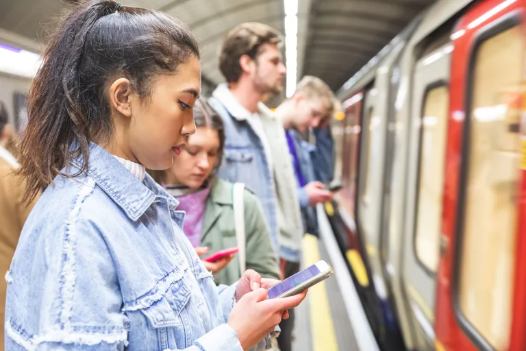 A Guide to Gaming on the Go in the UK